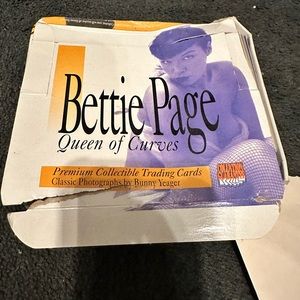 Bettie Page Trading Card lot
